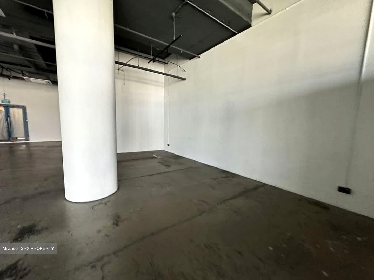 Breadtalk (D19), Warehouse #551910631